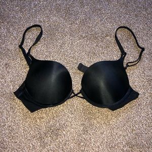 Bombshell Plunge Victoria’s Secret Bra